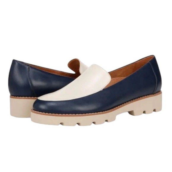 Vionic Navy Cream Nappa Leather Chunky Loafer 8 1/2 Wide NWT in Box - Picture 1 of 12
